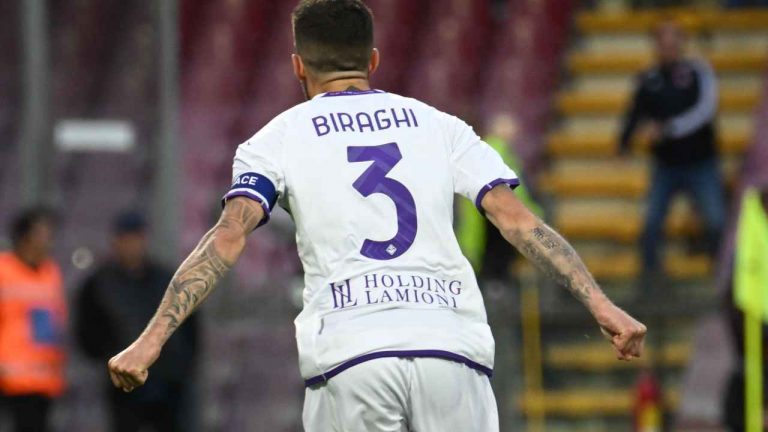 Cristiano Biraghi Chi Il Capitano Della Fiorentina Moglie Figli