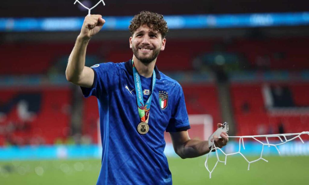 Calciomercato Juventus, nuova offerta per Locatelli | Spunta la clausola