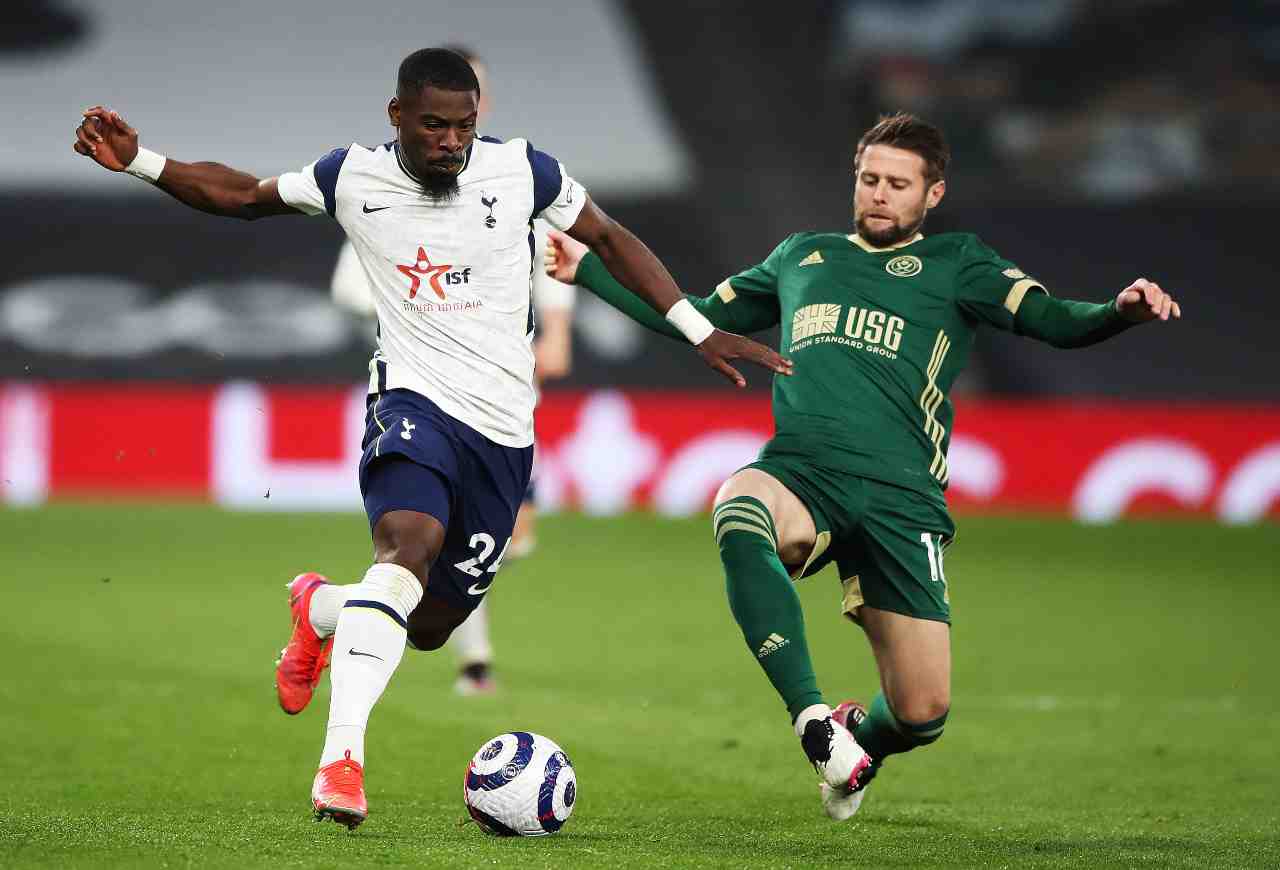 Milan, sfuma il colpo Aurier