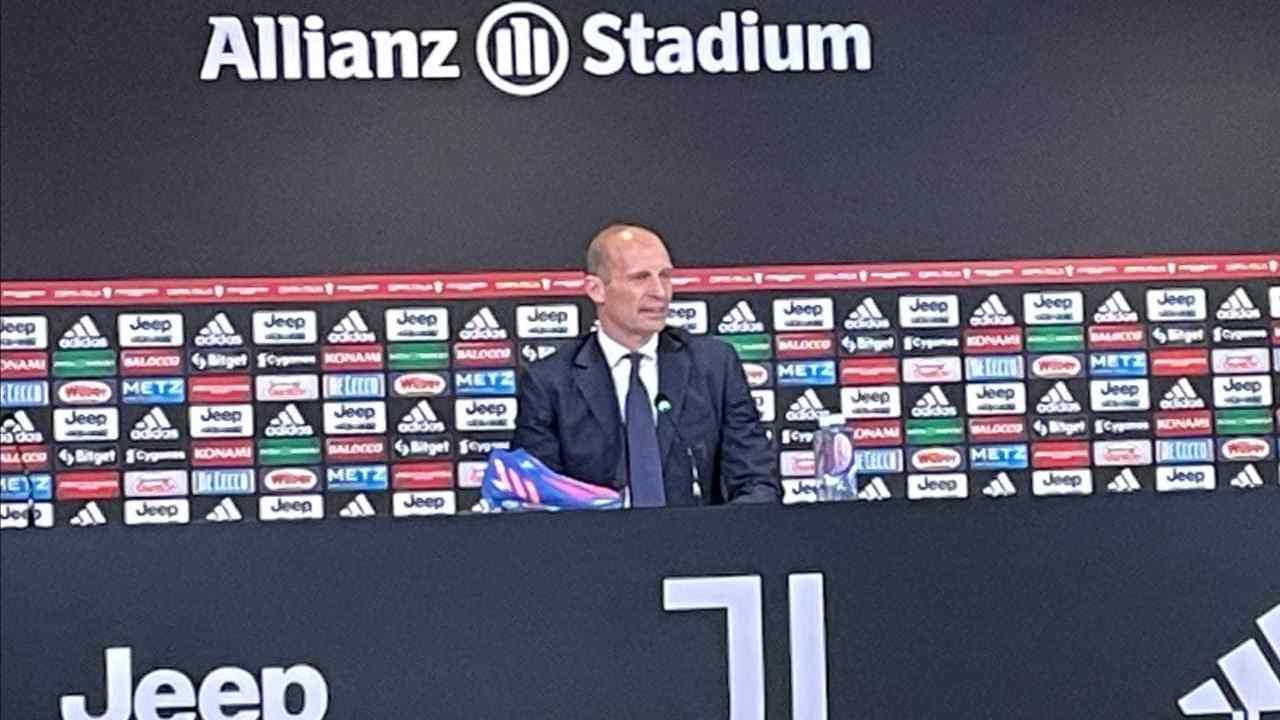 Juve-Sassuolo, Allegri svela: “Dybala? Così fa la differenza”