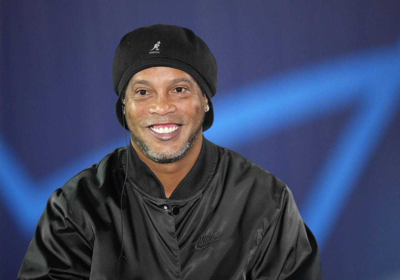 Ronaldinho sorprende tutti: "Mbappe mi ricorda l'ex Juve"