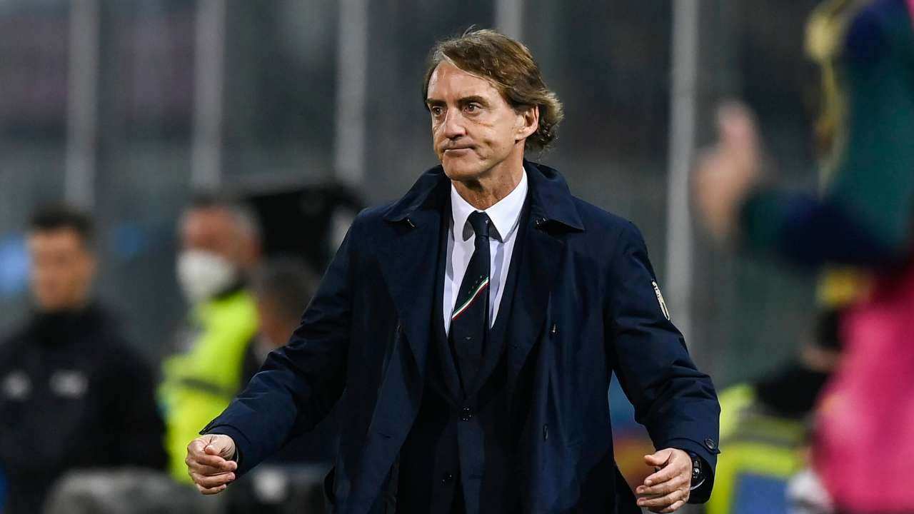 Mancini rompe il silenzio, l'annuncio sui social