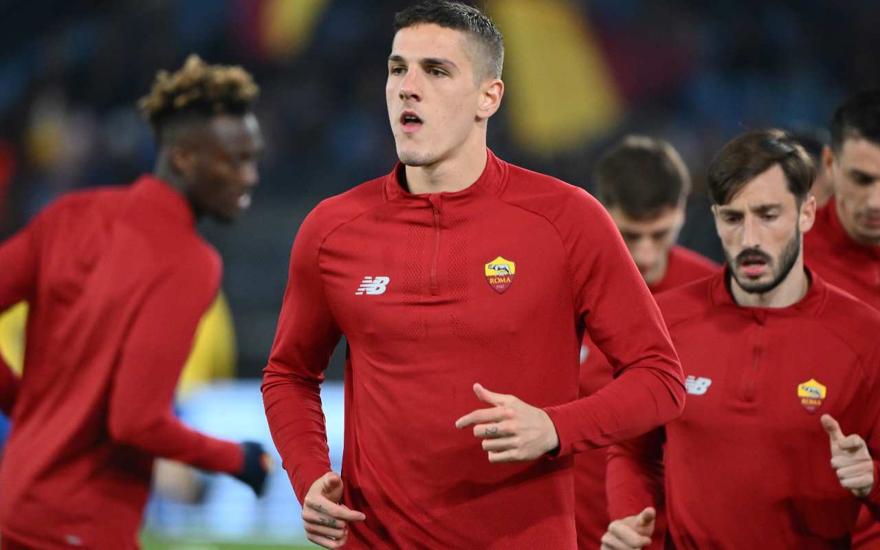 Zaniolo spettatore al derby e oggi 'osserva' Dybala