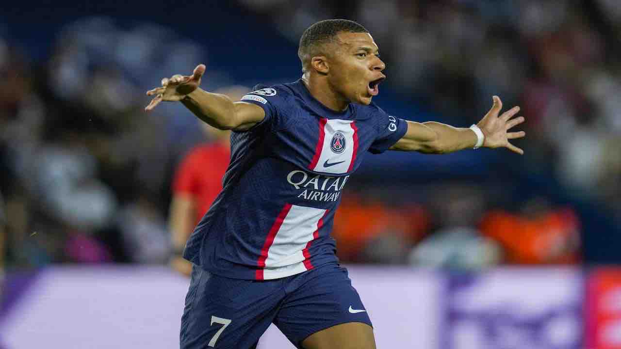 Calciomercato, ribaltone sul futuro di Mbappe