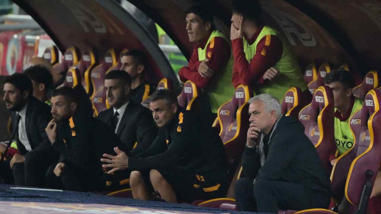 Mourinho nel mirino di Moggi: "la Roma non si è mai vista"