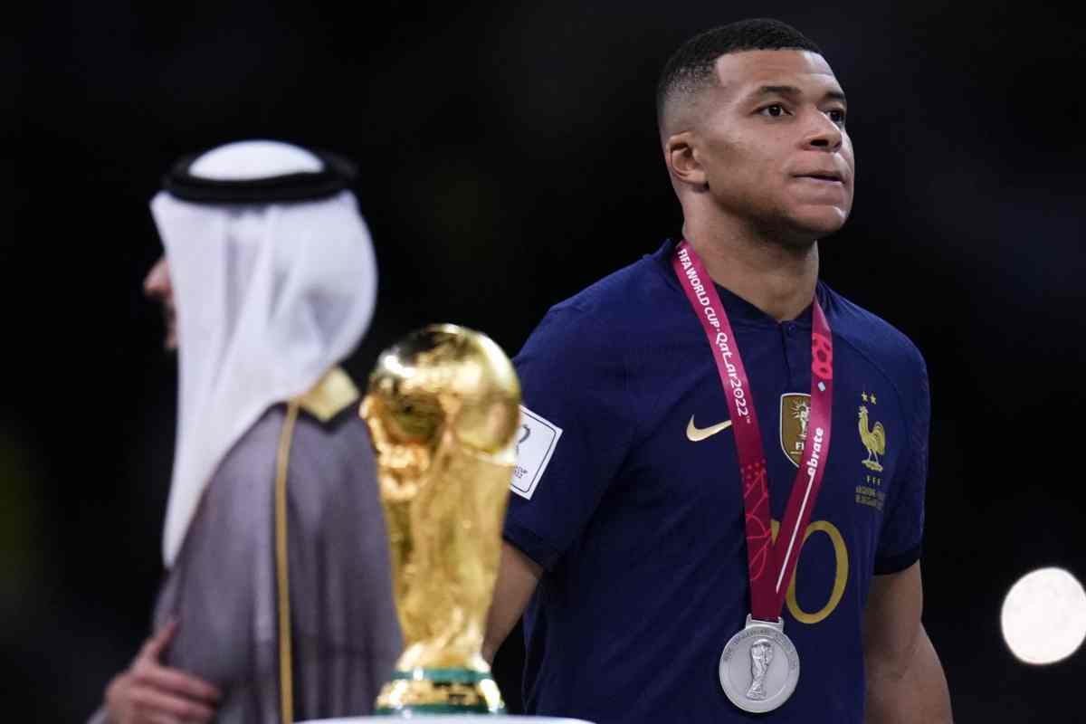 Mbappe mette il PSG all'angolo: cambia tutto per la firma di Zidane