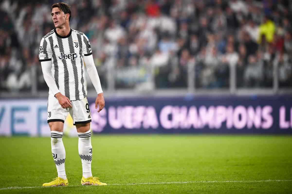 Calciomercato Juventus, Vlahovic tra pubalgia e futuro: i tifosi optano per la cessione