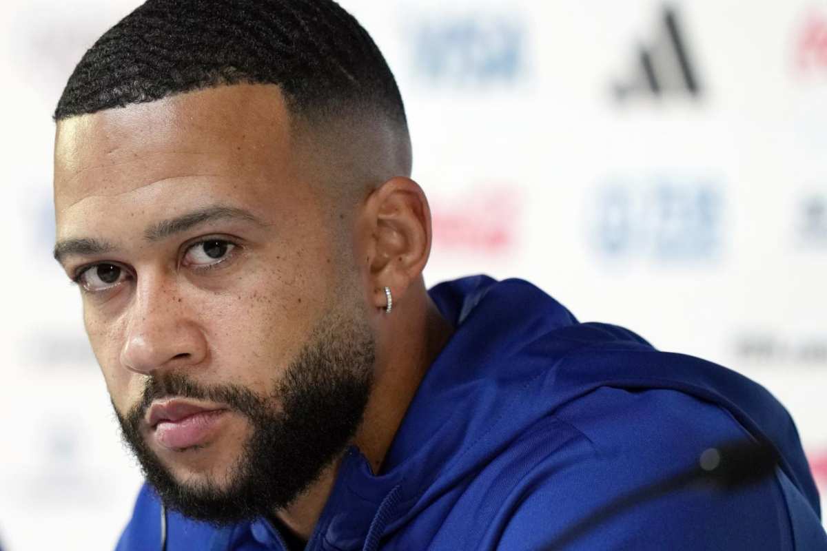 Calciomercato Inter, Depay forza la cessione