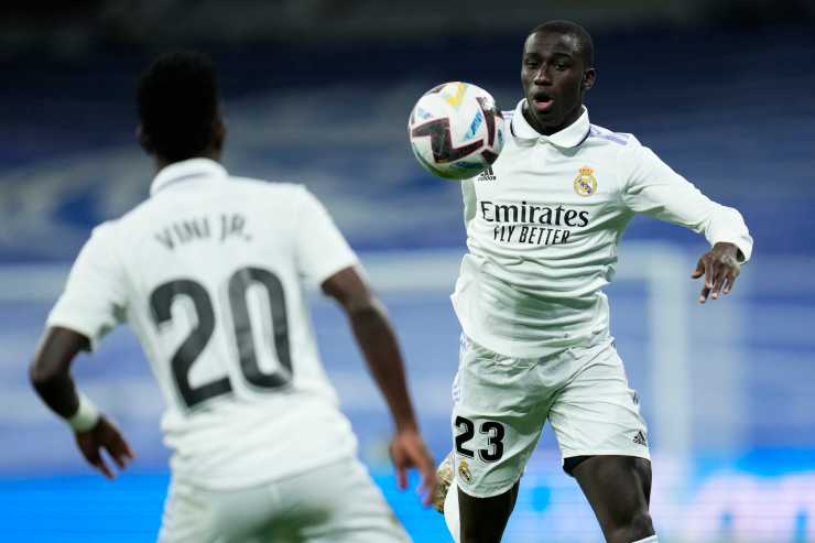 Mendy si fa male durante il derby contro l'Atletico