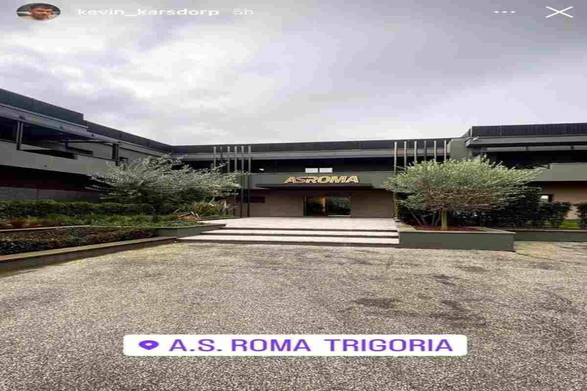 Roma, incontro a Trigoria con agente e fratello Karsdorp