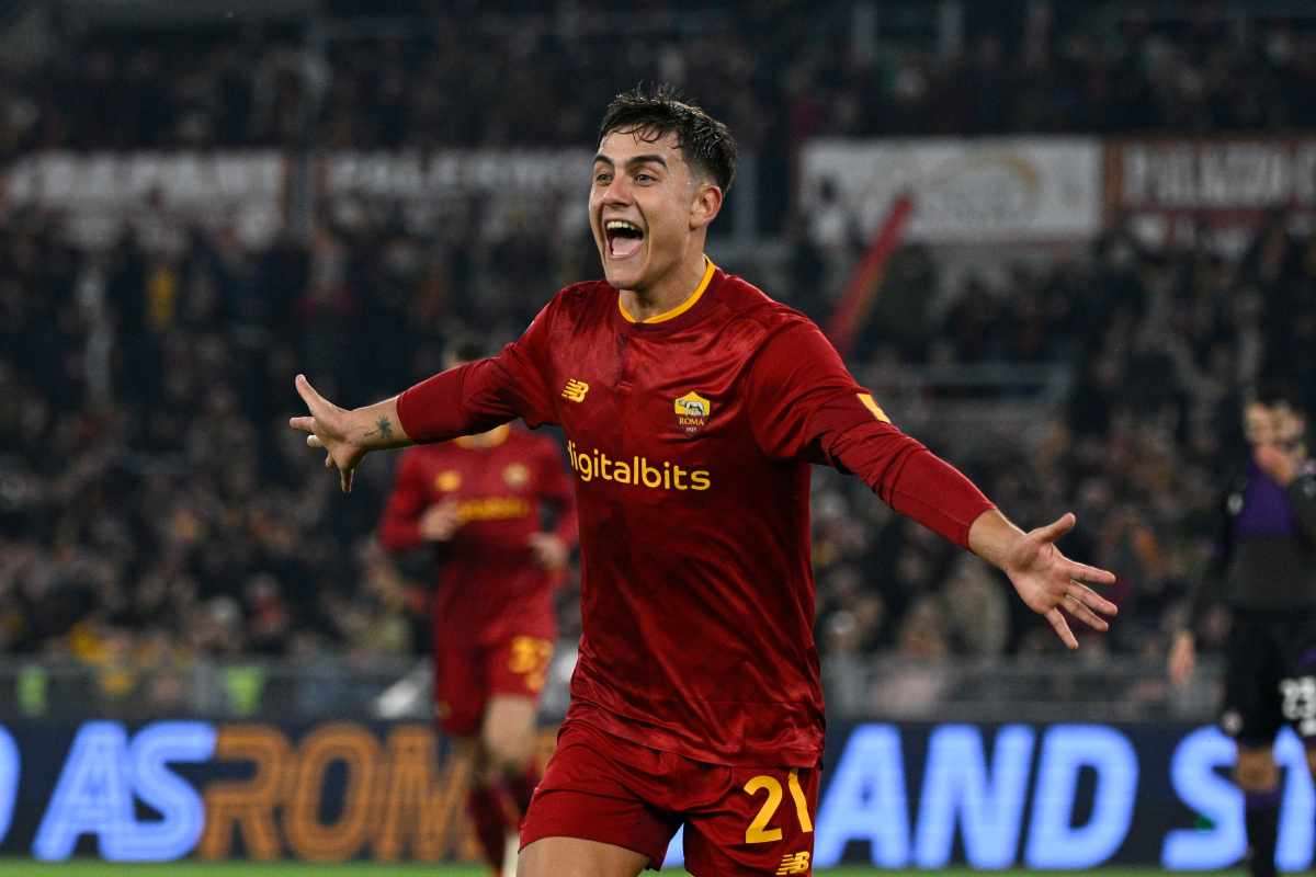 Roma, Dybala e il rischio clausola: asta in estate