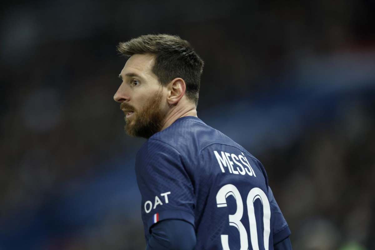 Messi non è convinto del rinnovo con il PSG