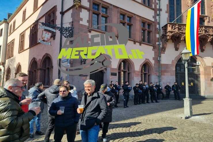 Napoli, tifosi a Francoforte in attesa della gara