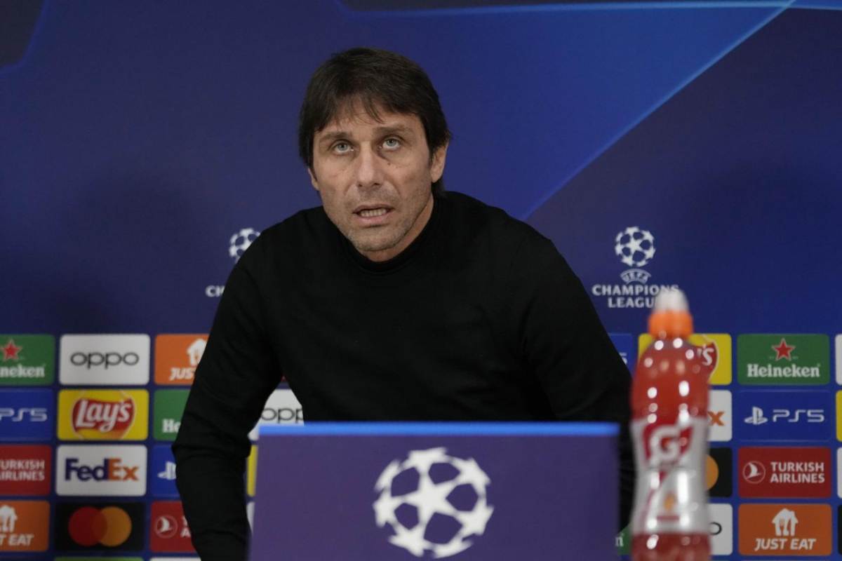 Conte alla Roma, annuncio in diretta