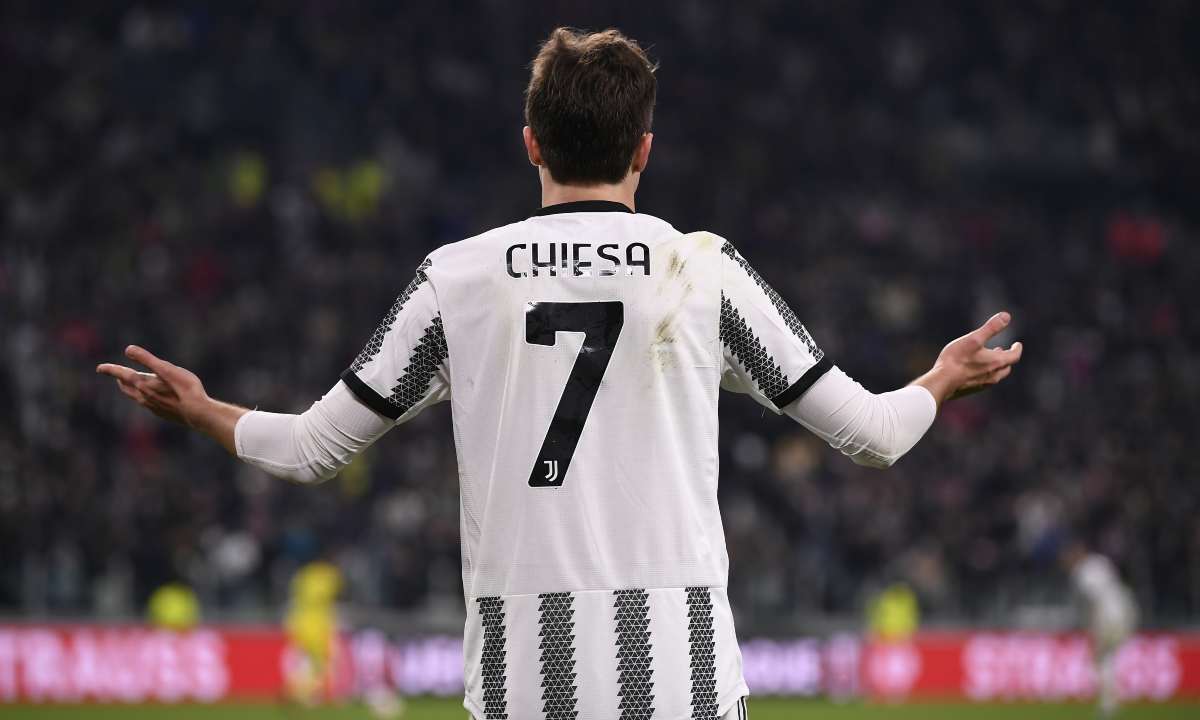 Federico Chiesa sente ancora dolore: la Juventus ha un piano di recupero