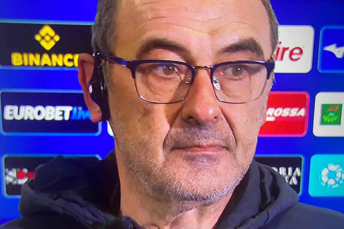 Sarri: "Due giocatori della Juventus dovevano essere espulsi"