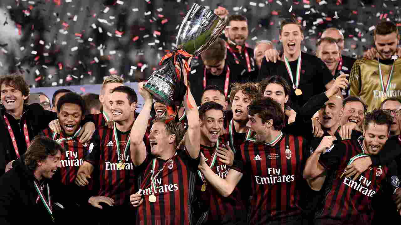 Milan Supercoppa Italiana 2016