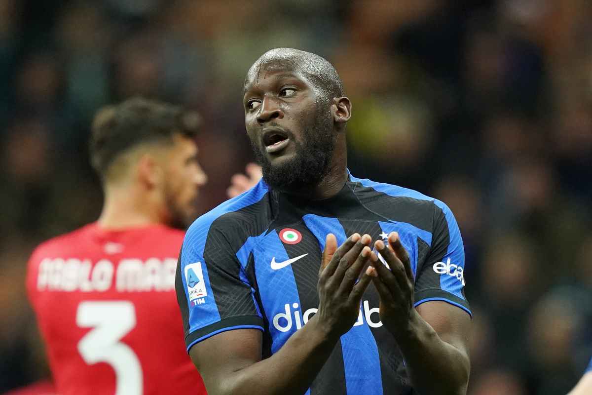 Inter, Lukaku e l'eventuale 'grazia': sui social fuoco e fiamme