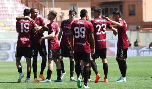 Reggina, niente ricorso dopo la penalizzazione