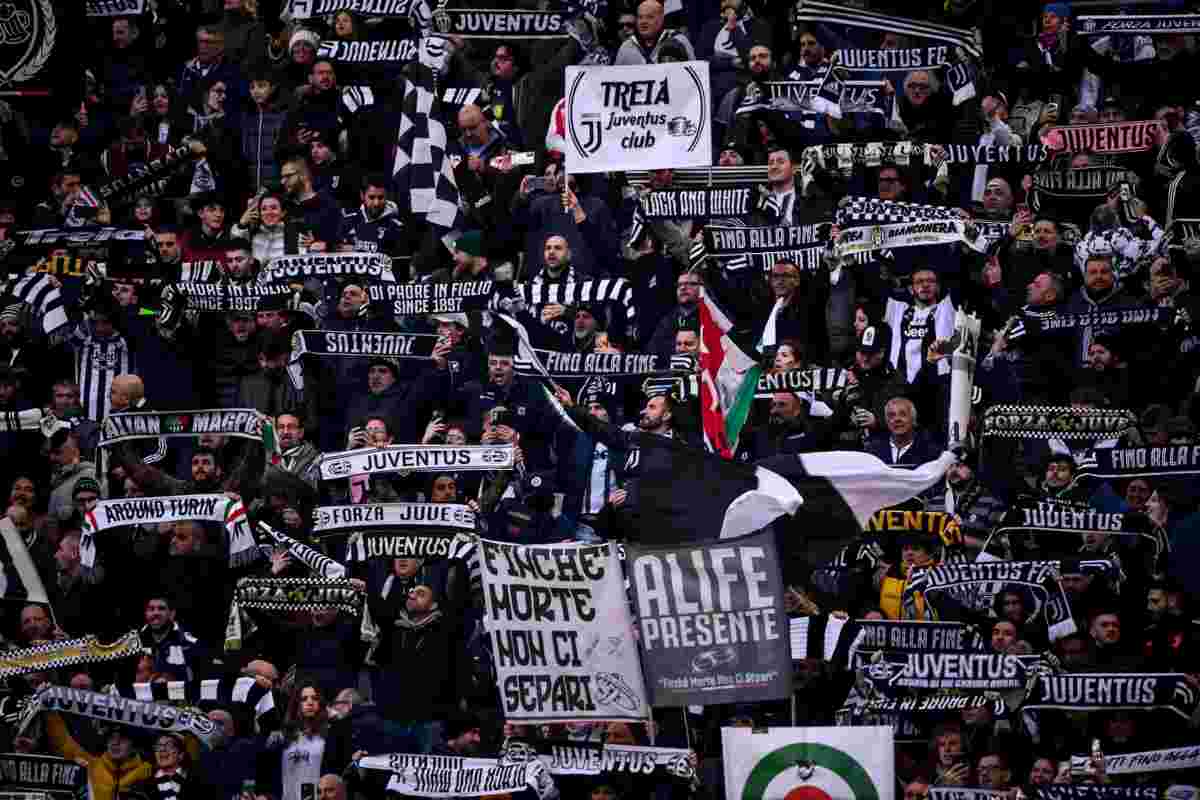 Adani risponde ai tifosi della Juventus