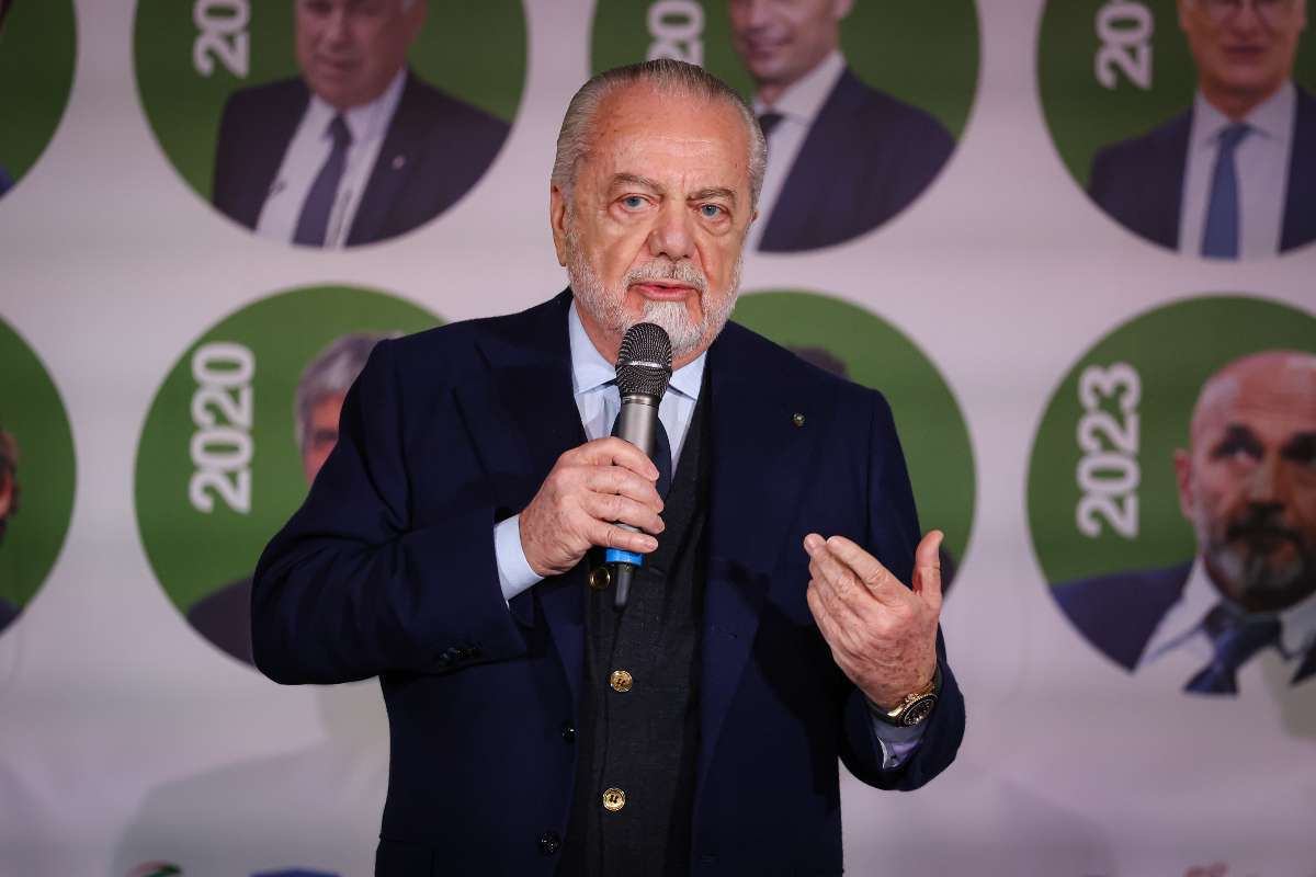 Aurelio De Laurentiis cerca il nuovo allenatore