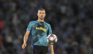 Fenerbahce su Dzeko