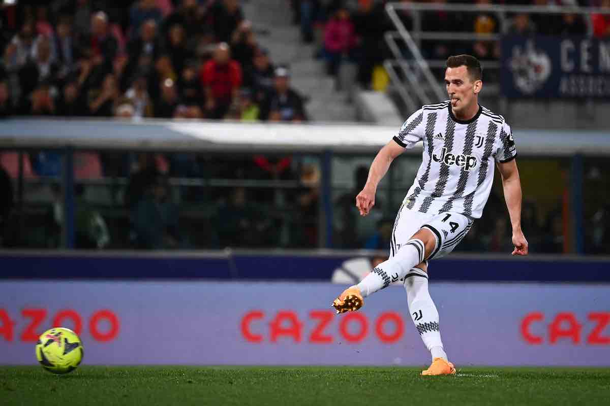 Juve: preso Milik, no per Miretti