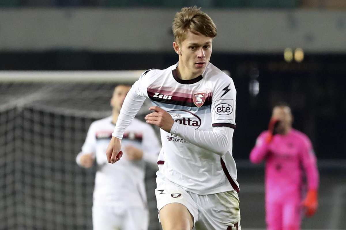 Calciomercato Juventus Mazzocchi Nicolussi Caviglia Salernitana