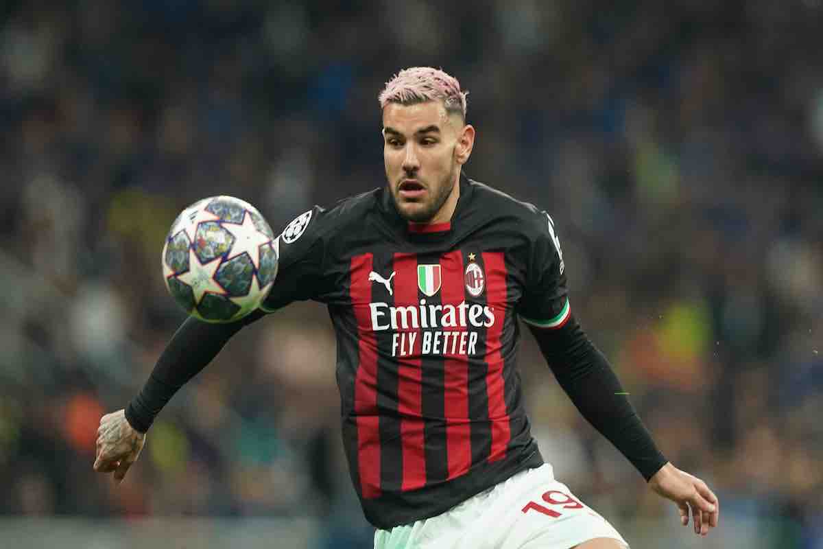 Milan, rischio addio per Theo Hernandez