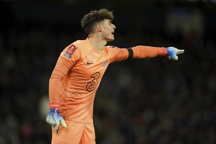 Kepa allontana Onana dal Chelsea