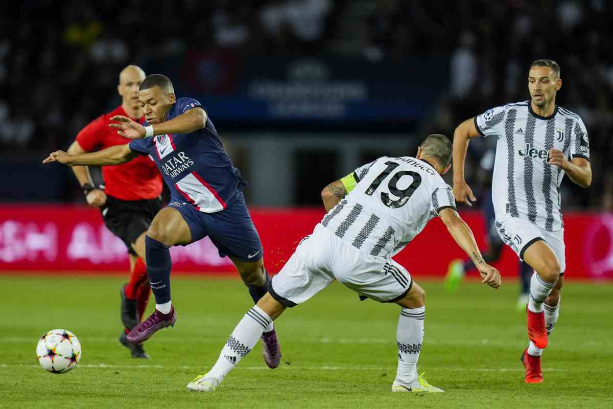 calciomercato Mbappe fuori squadra Psg sindacato indagine