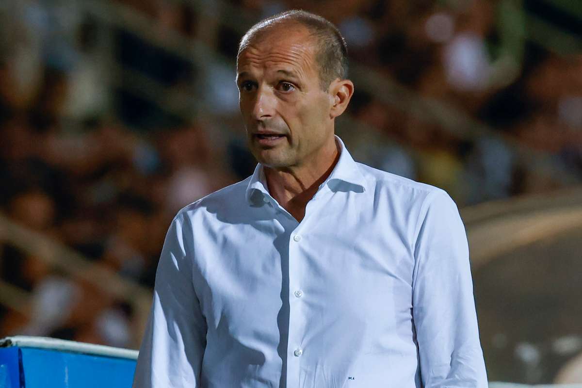 Calciomercato Juve Allegri Kostic Premier