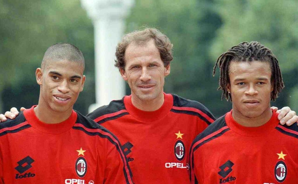 Baresi in mezzo insieme a Reiziger e Davids ai tempi del Milan