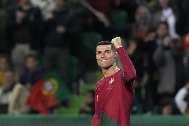 Cristiano Ronaldo esulta con il Portogallo