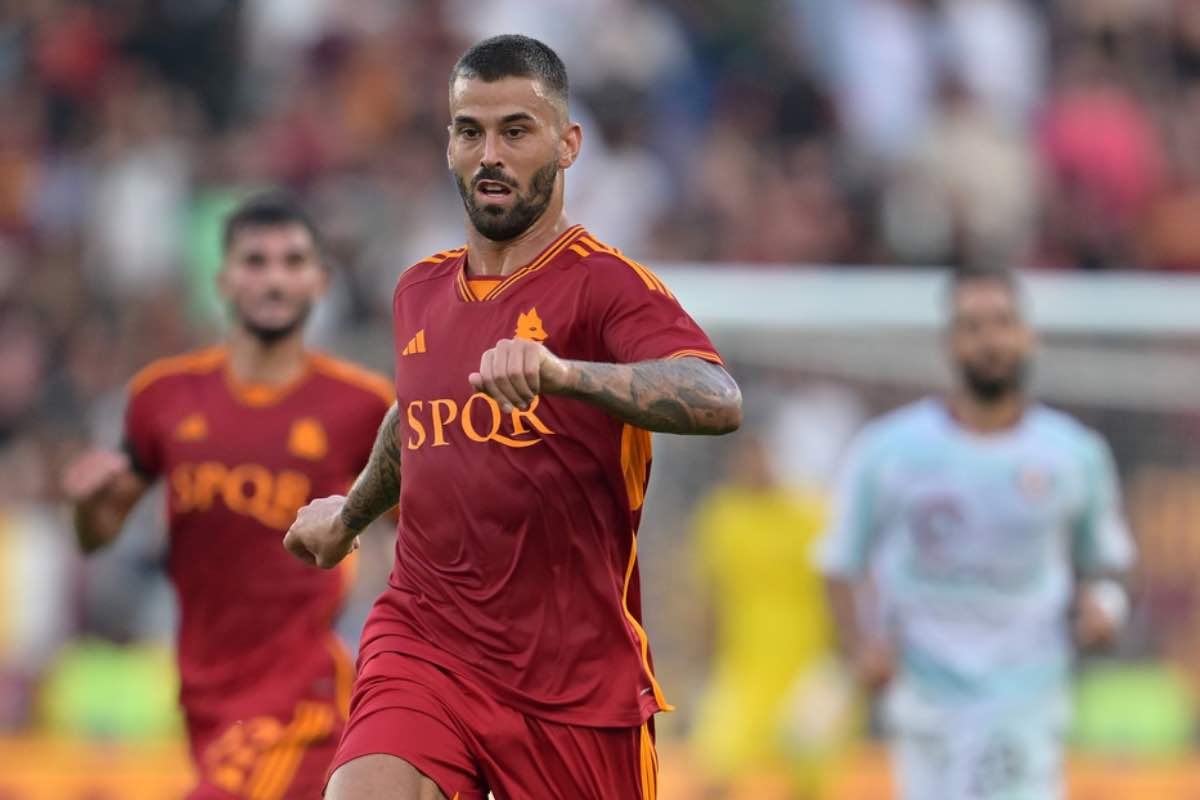 Roma-Salernitana, fischi per Spinazzola