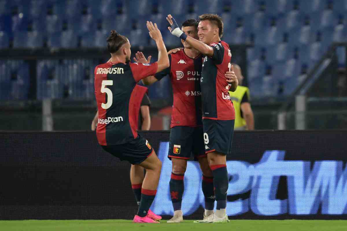 Retegui esulta dopo il gol in Lazio-Genoa