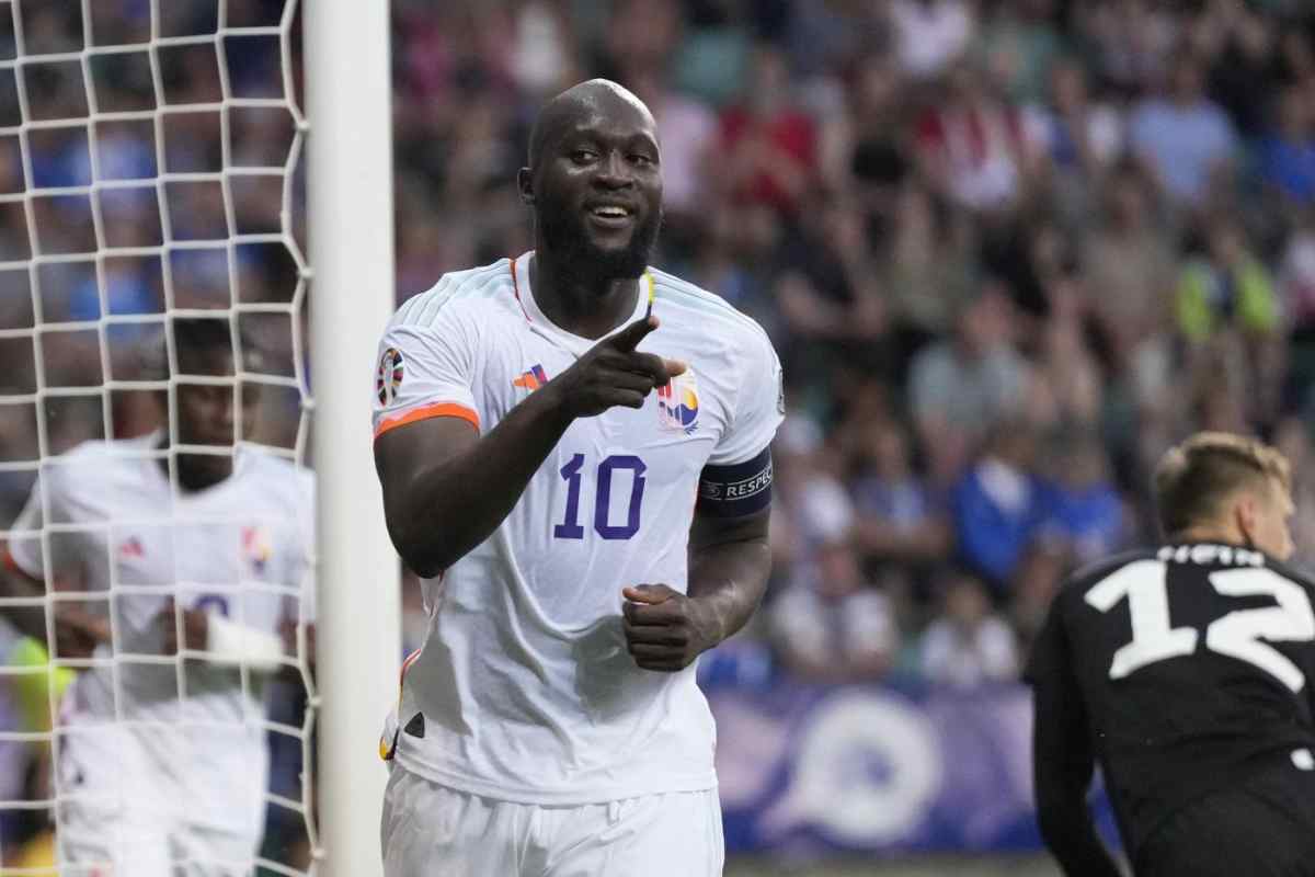 Lukaku esulta con il Belgio