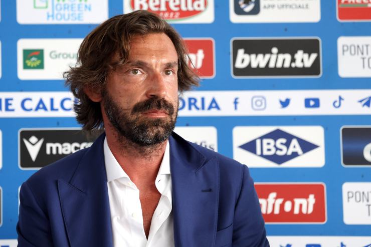 Andrea Pirlo durante la presentazione