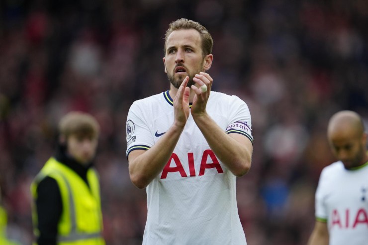 Kane con la maglia del Tottenham