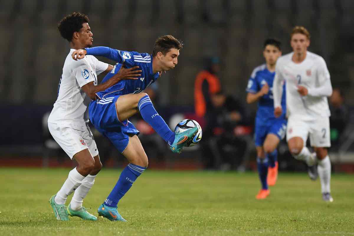 Fabio Miretti con l'Italia U21