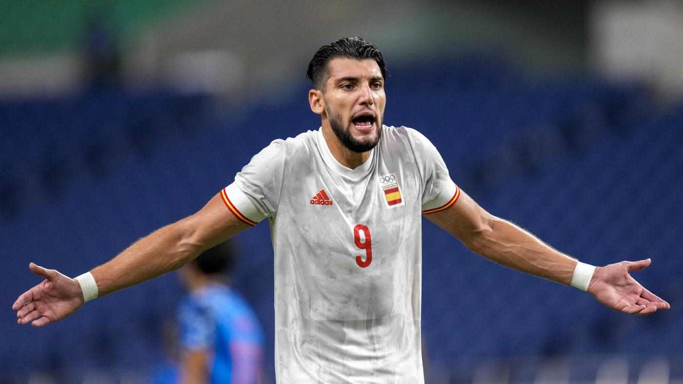 Rafa Mir con la maglia della Spagna