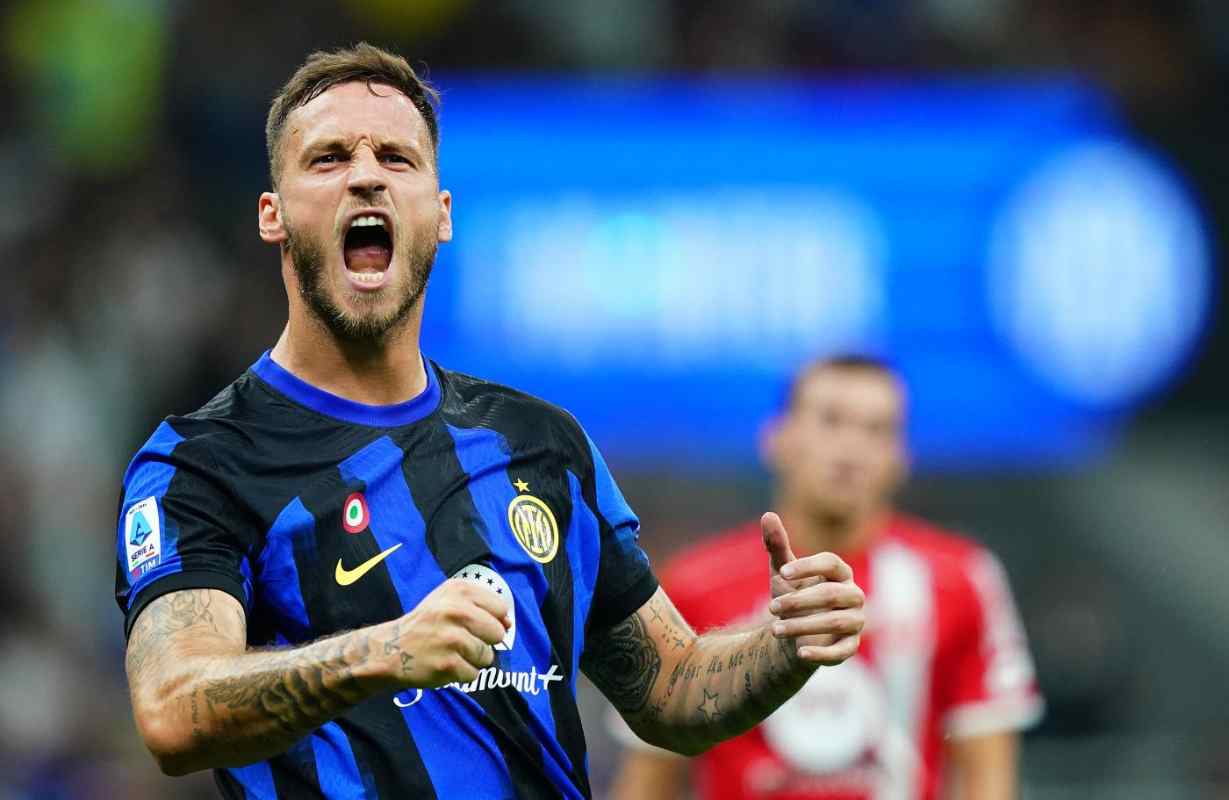 Arnautovic esulta in Inter-Monza