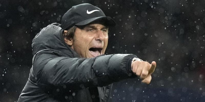 Conte sul suo passato