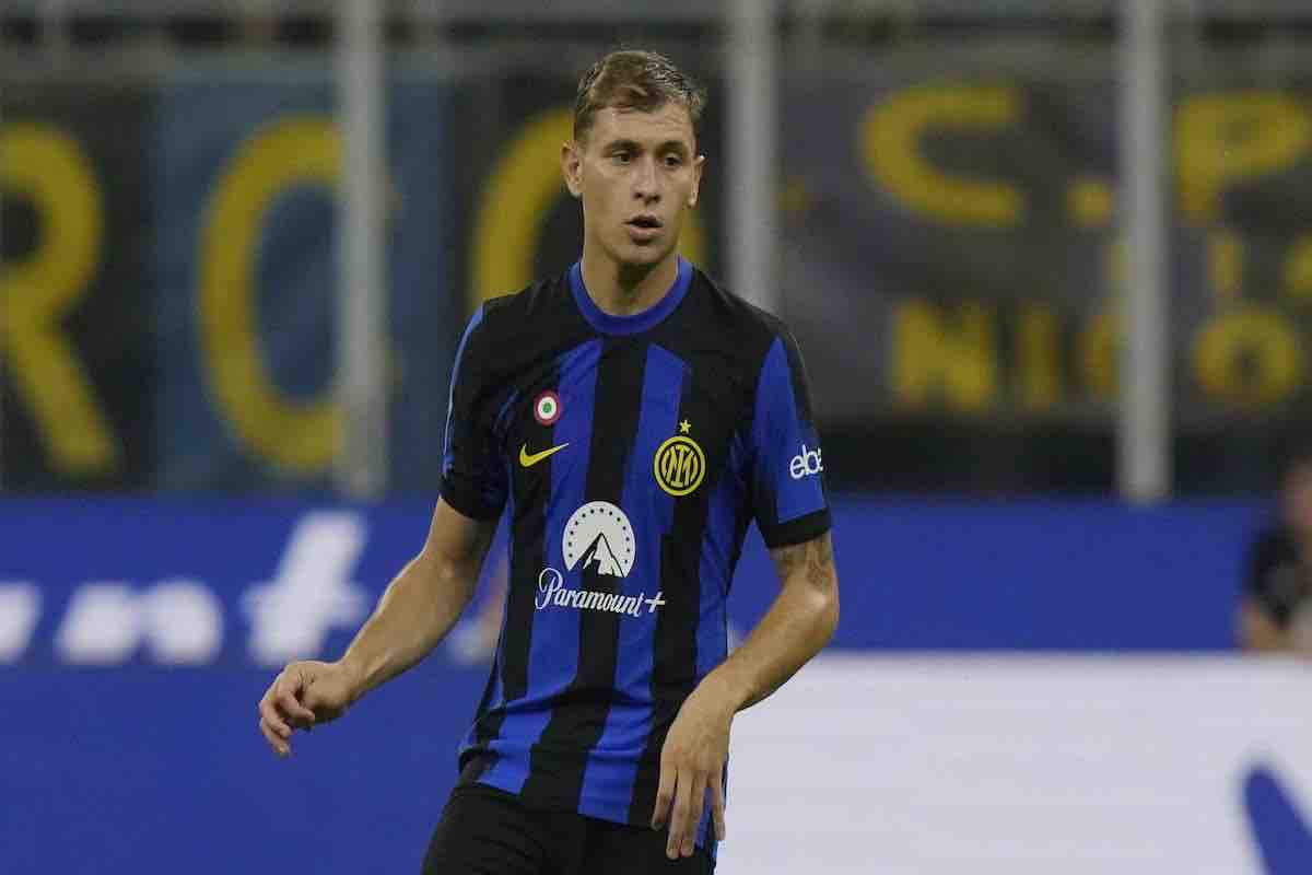 Inter, lo striscione per Barella