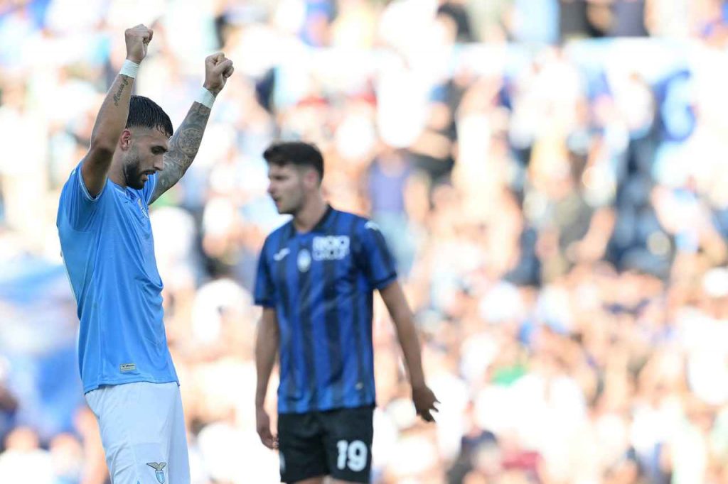 Castellanos esulta dopo la gara contro l'Atalanta in Serie A