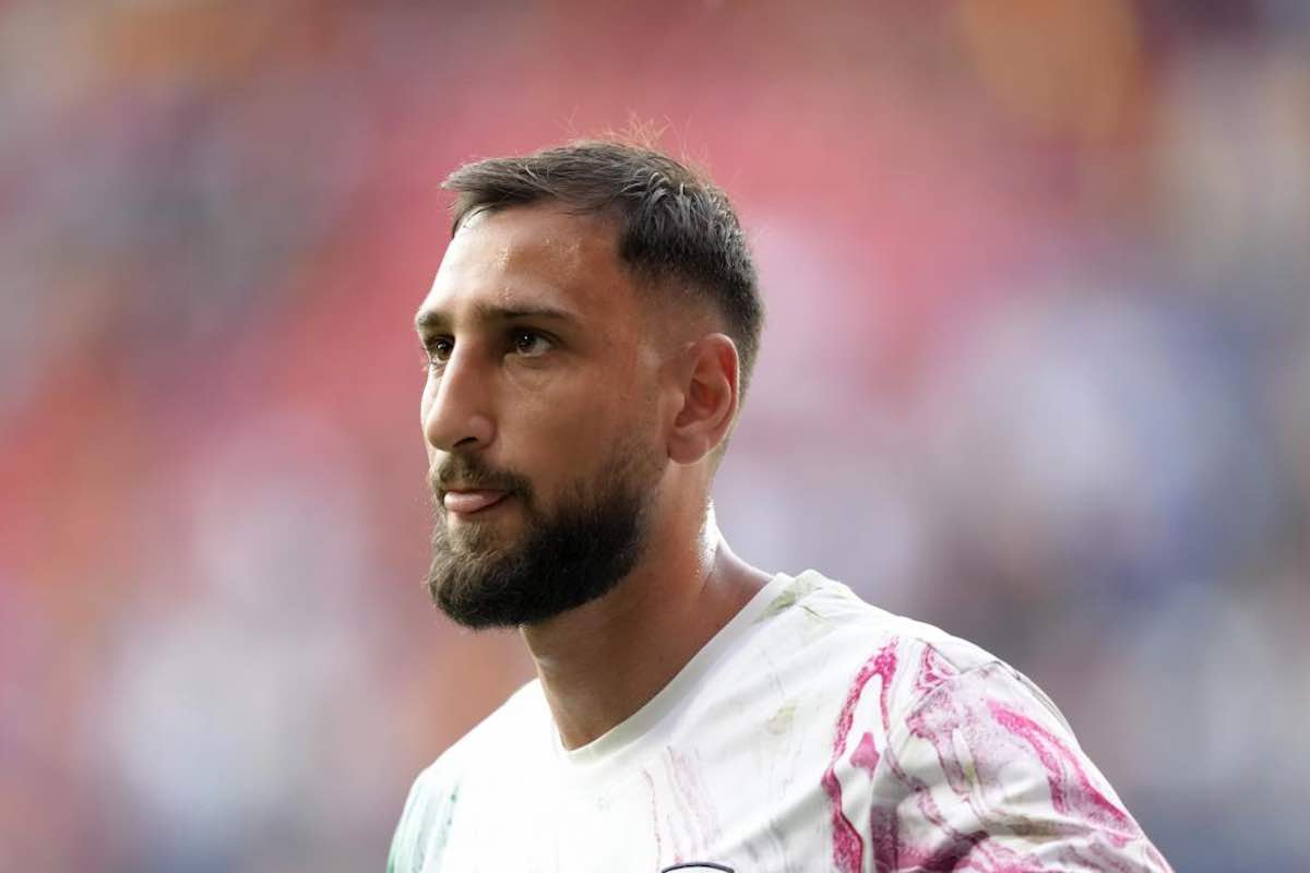 Psg-Milan: l'accoglienza dei tifosi a Donnarumma