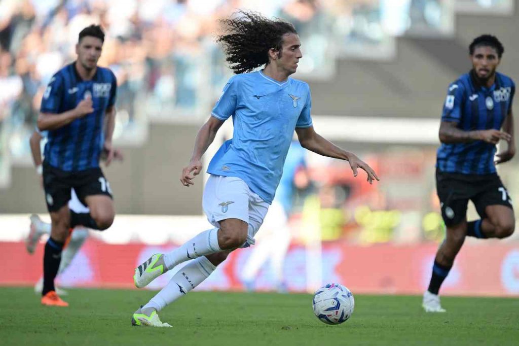 Guendouzi in azione con la maglia della Lazio