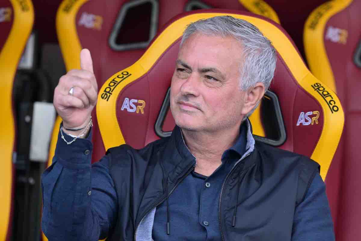 Inter-Roma, Mourinho in tribuna stampa