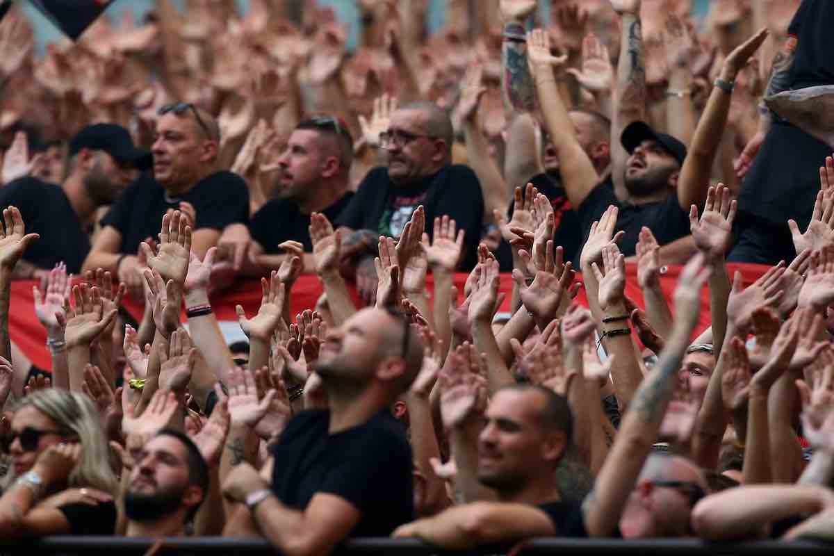 Milan-Juve: proteste dei tifosi rossoneri