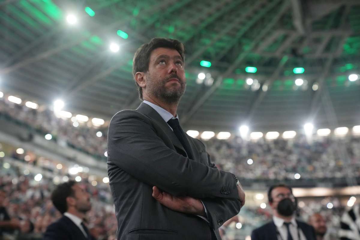 Agnelli a braccia conserte